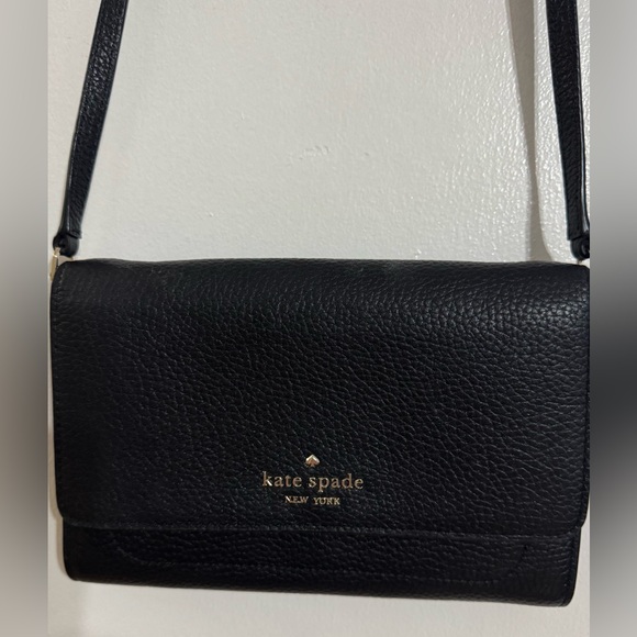 Kate Spade Harlow Black Leather Wallet On A String Crossbody Like New! - Picture 2 of 14